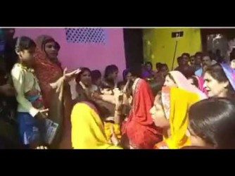 Sehore district woman angry on sadhna singh wife of shivraj singh