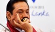 sri lanka parliament votes against mahinda rajapaksa government