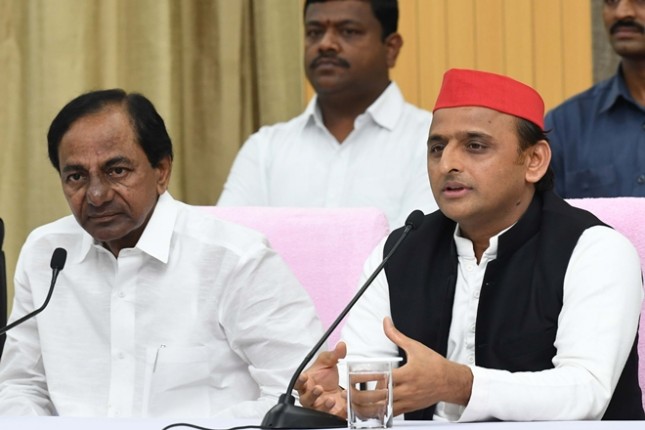 अखिलेश ने भाजपा को सत्ता से हटाने का लिया संकल्प - कहा जब तक भाजपा सत्ता में रहेगी तब तक सामान्य नहीं होंगी स्थितियां अखिलेश ने भाजपा को सत्ता से हटाने का लिया संकल्प - कहा जब तक भाजपा सत्ता में रहेगी तब तक सामान्य नहीं होंगी स्थितियां