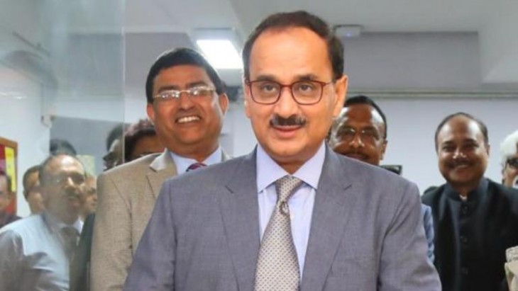 आने के बाद, जाने से पहले, पांच अफसरों के तबादले कर गए सीबीआई प्रमुख, चहेतों की हुई वापसी