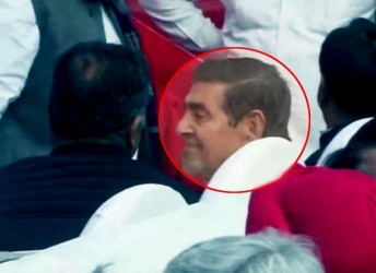 Anti Sikh riot accused Tytler in Sheila Dixit president of delhi congress program