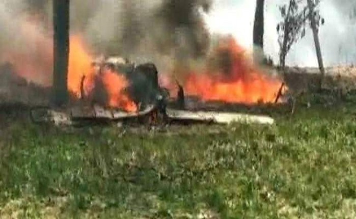 IAF का जगुआर फाइटर जेट उत्तर प्रदेश के कुशीनगर में दुर्घटनाग्रस्त, पायलट ने बचाई अपनी जान