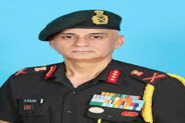 एलएसी पर चीन के साथ विवाद के बीच ले़ जनरल मेनन ने संभाली 14वीं कोर की कमान एलएसी पर चीन के साथ विवाद के बीच ले़ जनरल मेनन ने संभाली 14वीं कोर की कमान
