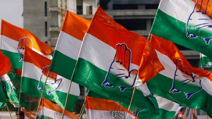 कांग्रेस की मांग: कांग्रेस विधायकों के इस्तीफे की जांच सुप्रीम कोर्ट के जज से कराई जाए कांग्रेस की मांग: कांग्रेस विधायकों के इस्तीफे की जांच सुप्रीम कोर्ट के जज से कराई जाए