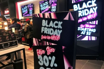 Disappointment in Black Friday Shopping Day in America