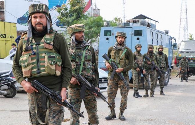J&K Encounter: बड़ी साजिश नाकाम, सुरक्षाबलों ने चार आतंकियों को किया ढेर, पढ़िए दहशतगर्दों की खात्मे की पूरी कहानी