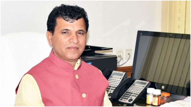 किसानों को बरगलाकर राजनीति कर रही कांग्रेस : कैलाश चौधरी किसानों को बरगलाकर राजनीति कर रही कांग्रेस : कैलाश चौधरी