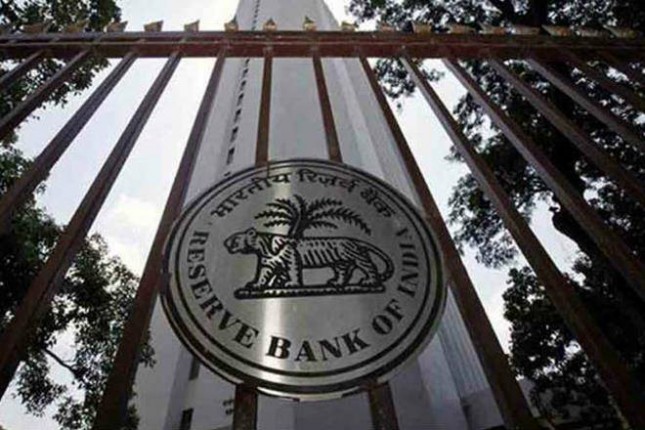 RBI Ban: लक्ष्मी विलास के बाद मंता अर्बन को-ऑपरेटिव बैंक पर पाबंदी, RBI vs 6 महीनों के लिए रोक लगाई RBI Ban: लक्ष्मी विलास के बाद मंता अर्बन को-ऑपरेटिव बैंक पर पाबंदी, RBI vs 6 महीनों के लिए रोक लगाई