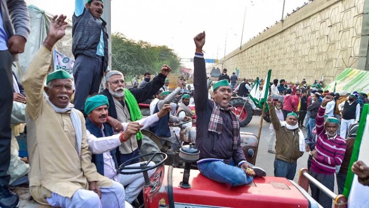 Farmer protest: किसान आज सरकार को देंगे बिल पर अपनी आपत्तियां, कल अगले दौर की बातचीत Farmer protest: किसान आज सरकार को देंगे बिल पर अपनी आपत्तियां, कल अगले दौर की बातचीत
