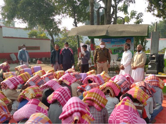उप्र की जेल में आसाराम के लिए की गई प्रार्थना सभा, बांटे कंबल, मामले में जांच के आदेश उप्र की जेल में आसाराम के लिए की गई प्रार्थना सभा, बांटे कंबल, मामले में जांच के आदेश