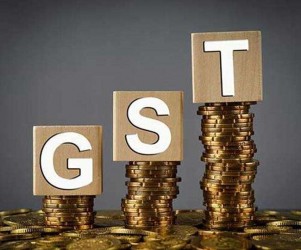 Businesses with monthly turnover of over Rs 50 lakh to pay at least 1 percent GST