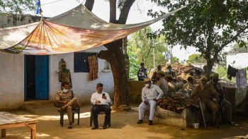 CBI says Hathras teen was gangraped, question marks over UP police claim