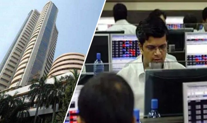 Share market: सेंसेक्स 300 अंक उछला, निफ्टी में 13,000 के ऊपर कारोबार Share market: सेंसेक्स 300 अंक उछला, निफ्टी में 13,000 के ऊपर कारोबार