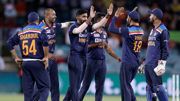 Ind vs Aus: क्लीन स्वीप से बची इंडिया, आखिरी वनडे में ऑस्ट्रेलिया को 13 रन से हराया Ind vs Aus: क्लीन स्वीप से बची इंडिया, आखिरी वनडे में ऑस्ट्रेलिया को 13 रन से हराया