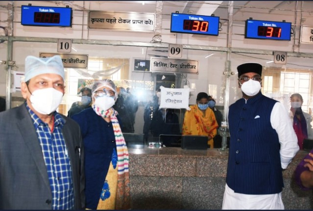 डॉक्टर्स की नो एक्सक्यूज़, अब मरीज के पर्चे पर डॉक्टर देंगे अपना नाम और सील डॉक्टर्स की नो एक्सक्यूज़, अब मरीज के पर्चे पर डॉक्टर देंगे अपना नाम और सील